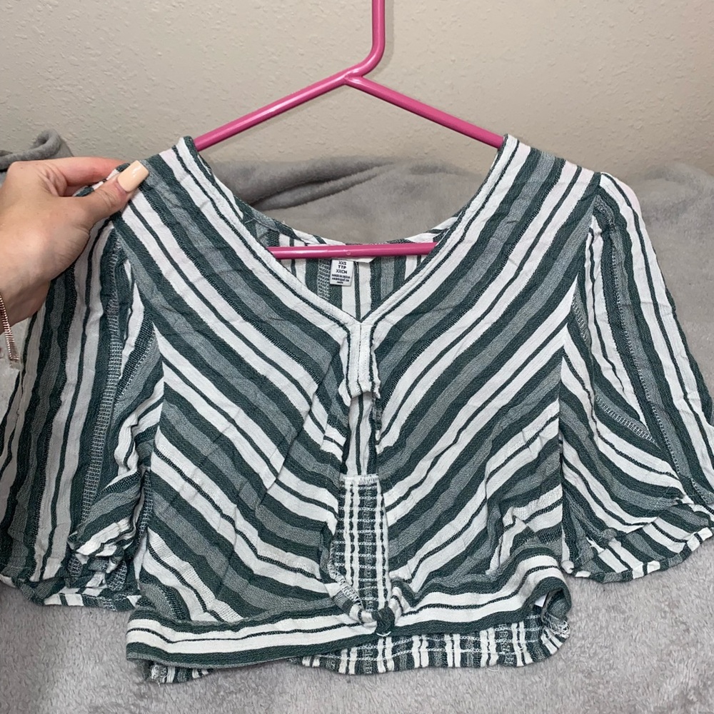 American Eagle Striped Flowy Crop Top